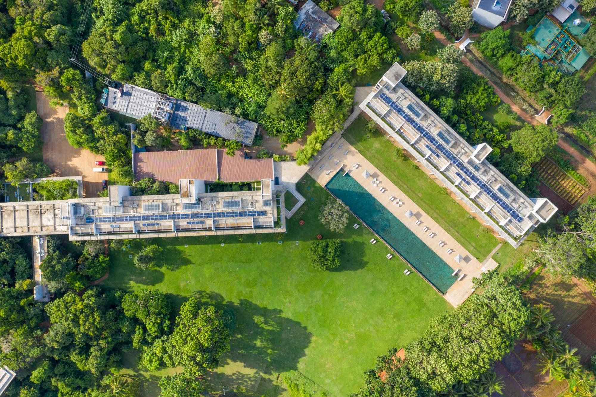 Jetwing Lake Dambulla Exteriör bild