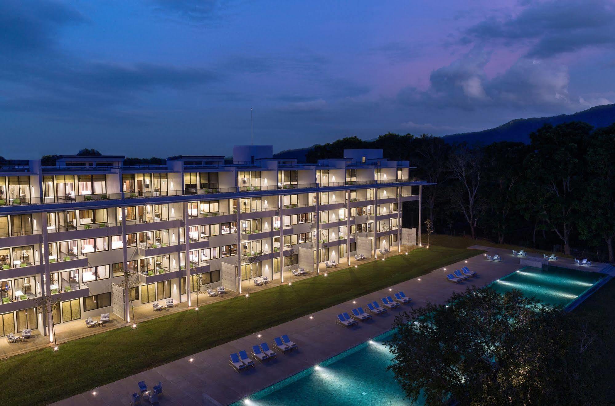 Jetwing Lake Dambulla Exteriör bild